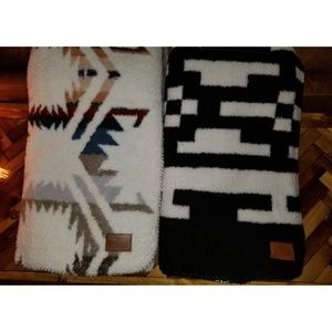 PENDLETON FLEECE BLANKET